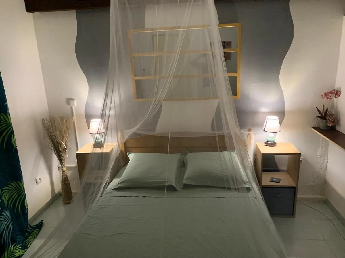 Ti Kaz Apartman Là-Haut Martinique